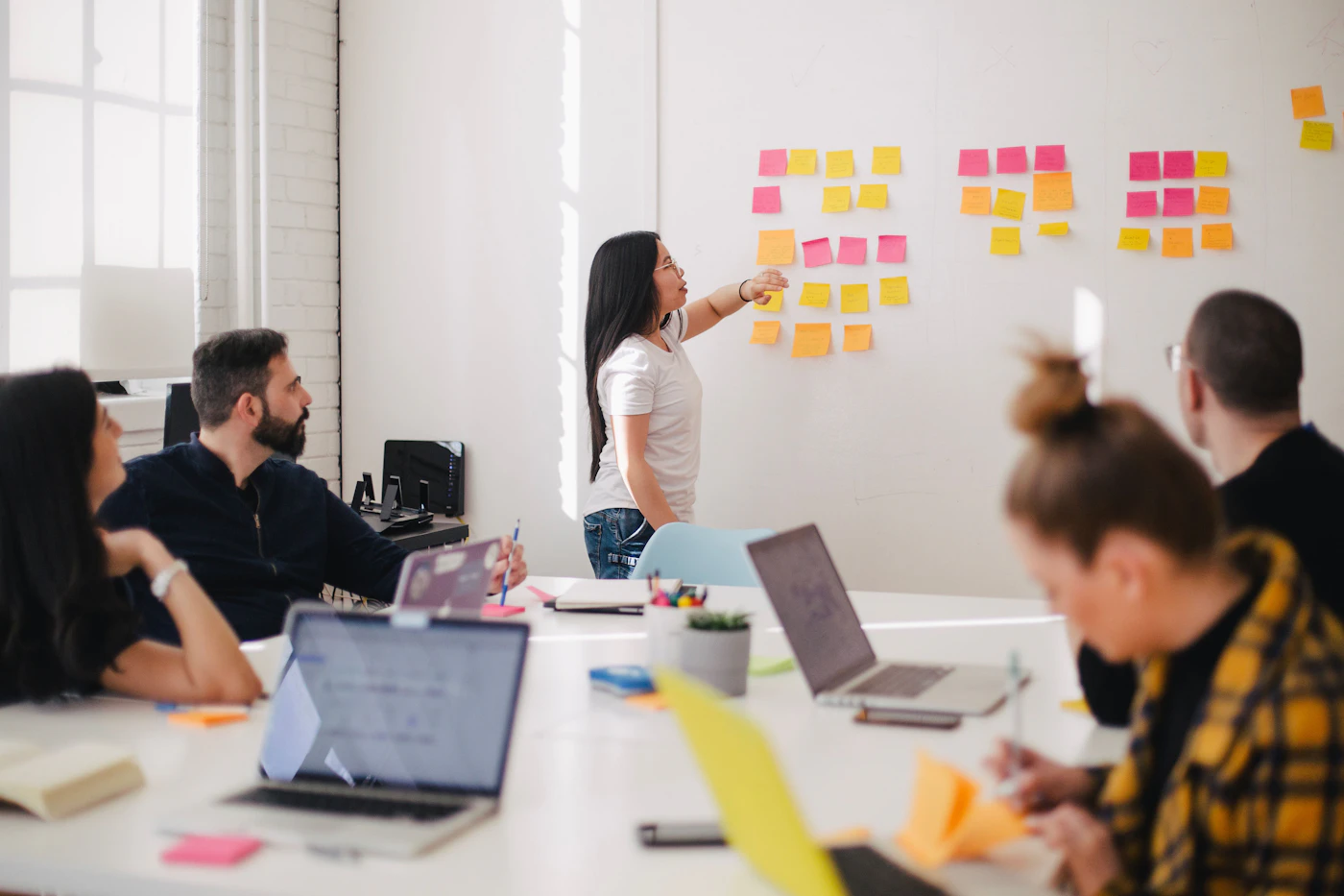 Workshop: planning together at a wall of sticky notes